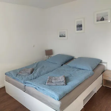 Zentrale In *