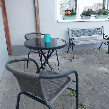 Zentrale In *